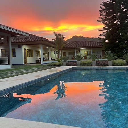 The Coffee Club Campestre Chinchiná Exterior foto